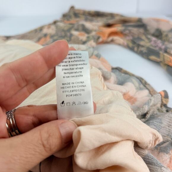 Fate Bohemian Pastel Romantic smocked balloon sleeve Floral Print Mini Dress L - Picture 11 of 14